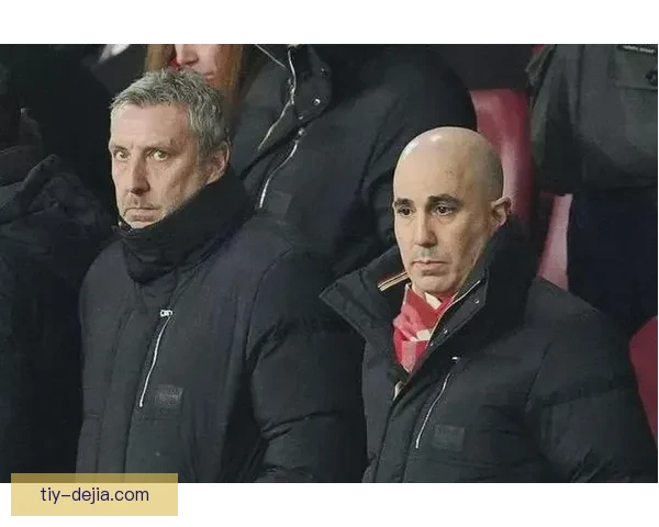 曼联力挺达洛特卡里克上任表态